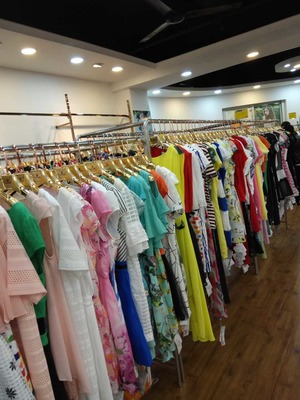 零成本加盟，輕松開啟服裝批發事業